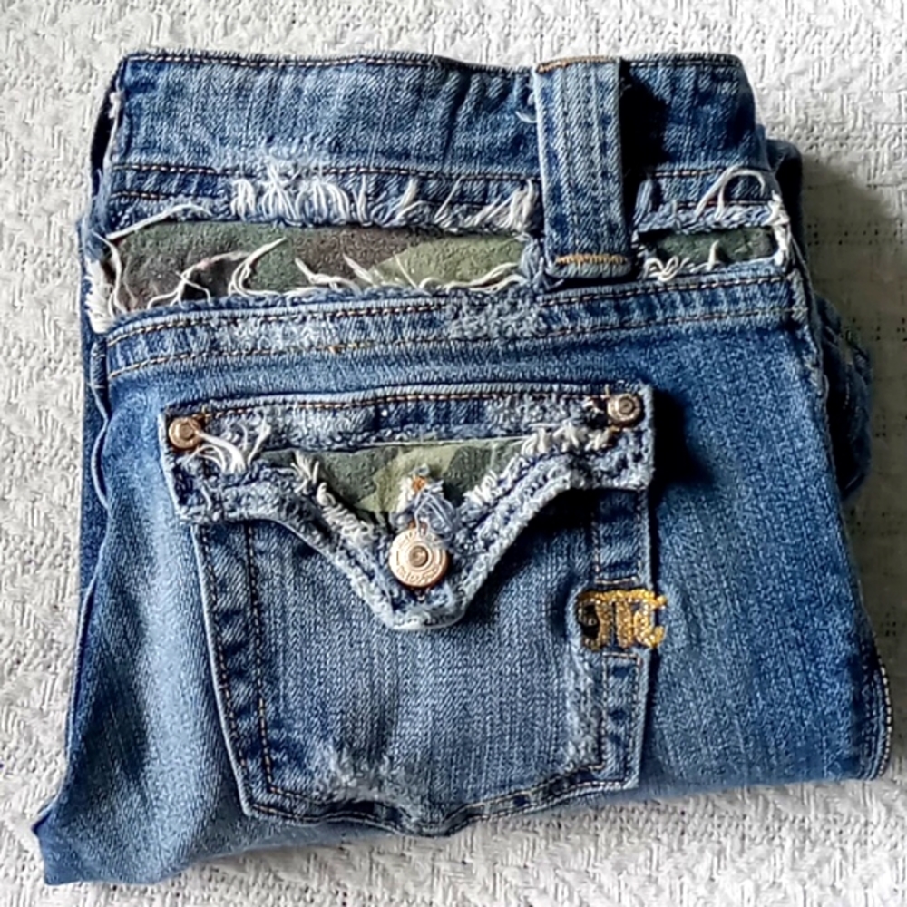 Miss Me Distressed Camo Rhinestone Embellished Denim Ankle/Cropped Pants Size 28